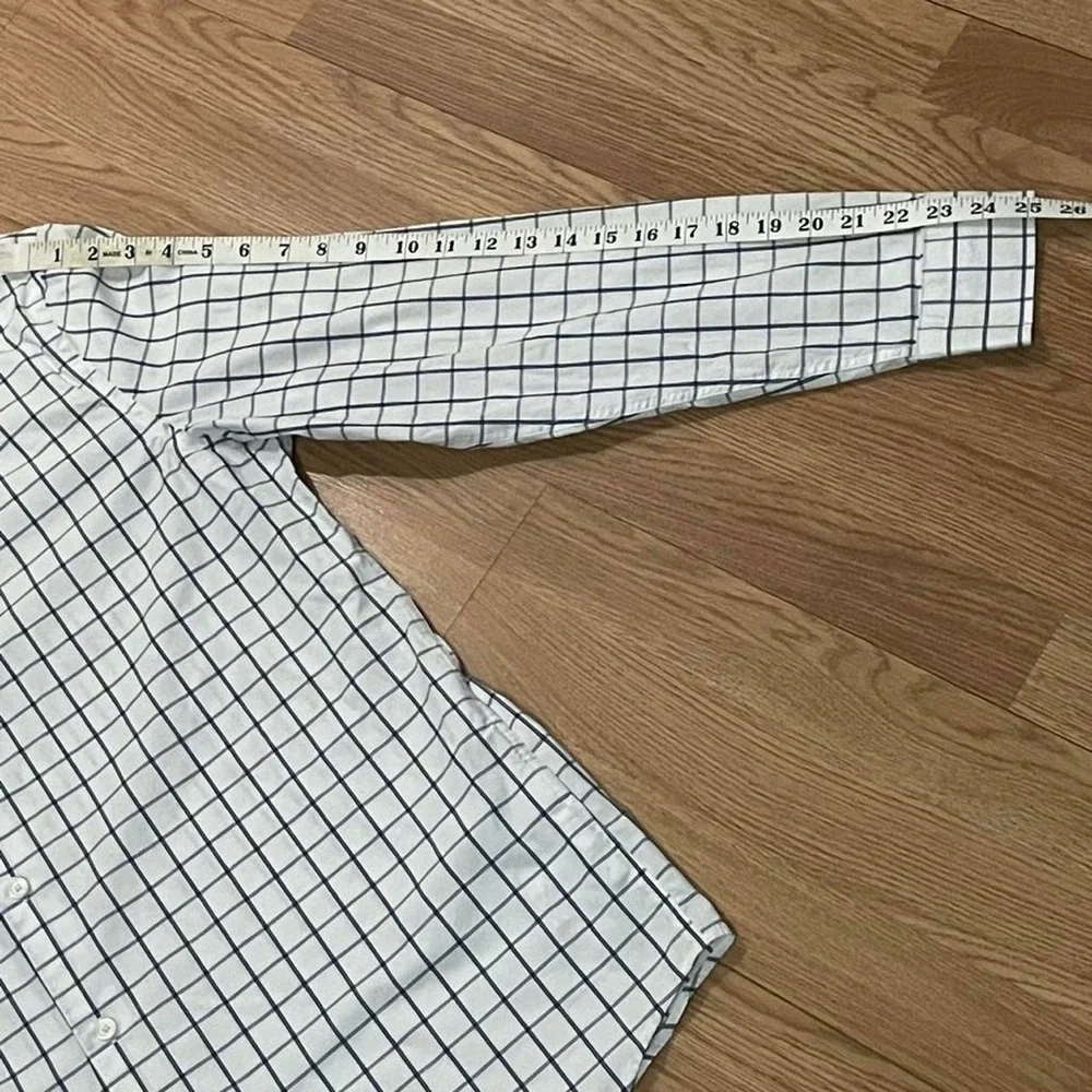 Banana Republic Men’s Large Slim Fit Long Sleeve Button Down Shirt White Plaid